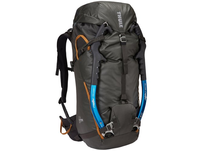 Hiking backpack Thule Stir Alpine 40L (Obsidian) 670x500 - Фото 14