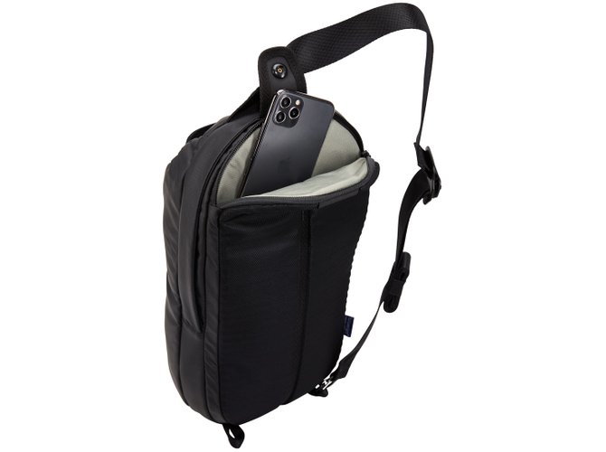 Рюкзак на одній лямці Thule Tact Sling 8L 670x500 - Фото 7