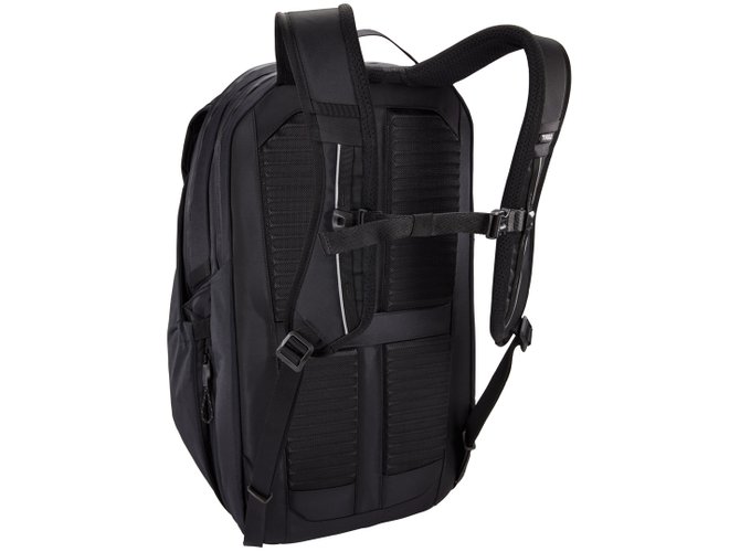 Thule Paramount Commuter Backpack 27L (Black) 670x500 - Фото 2