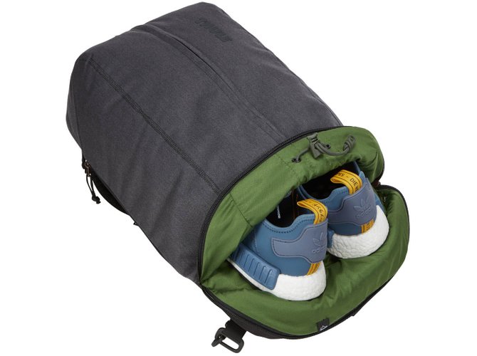 Рюкзак-Наплічна сумка Thule Vea Backpack 21L (Black) 670x500 - Фото 12