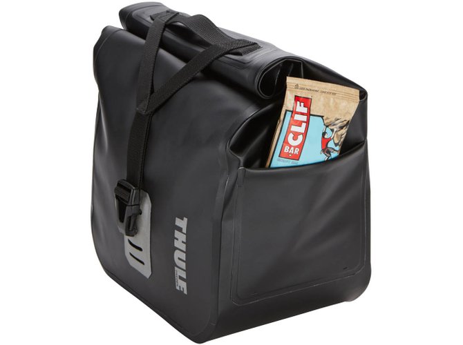 Thule Shield Handlebar Bag 670x500 - Фото 11