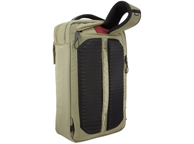Рюкзак-Наплічна сумка Thule Paramount Convertible Laptop Bag (Olivine) 670x500 - Фото 8