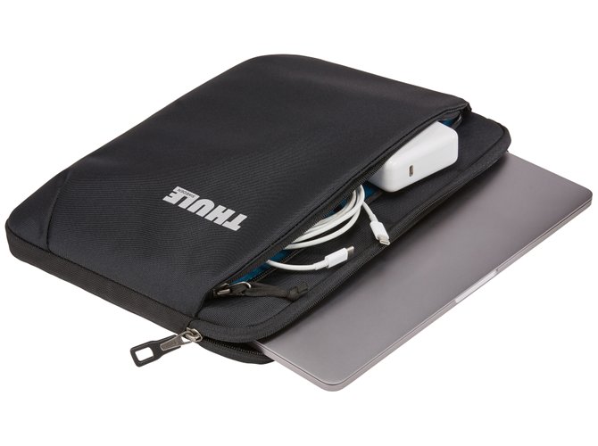 Case Thule Subterra MacBook Sleeve 13" (Black) 670x500 - Фото 4
