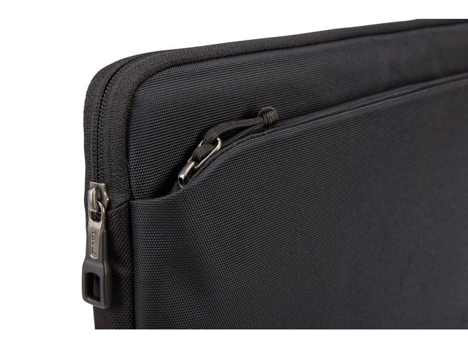 Case Thule Subterra MacBook Sleeve 13" (Black) 670x500 - Фото 6