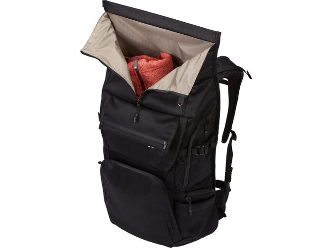 Thule Covert DSLR Rolltop Backpack 32L (Black) 670x500 - Фото 11