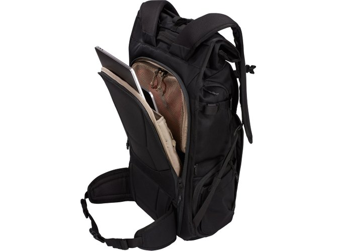 Thule Covert DSLR Rolltop Backpack 32L (Black) 670x500 - Фото 5