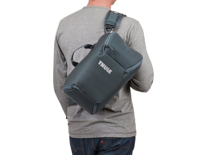 Thule Covert DSLR Rolltop Backpack 32L (Dark Slate) 670x500 - Фото 9
