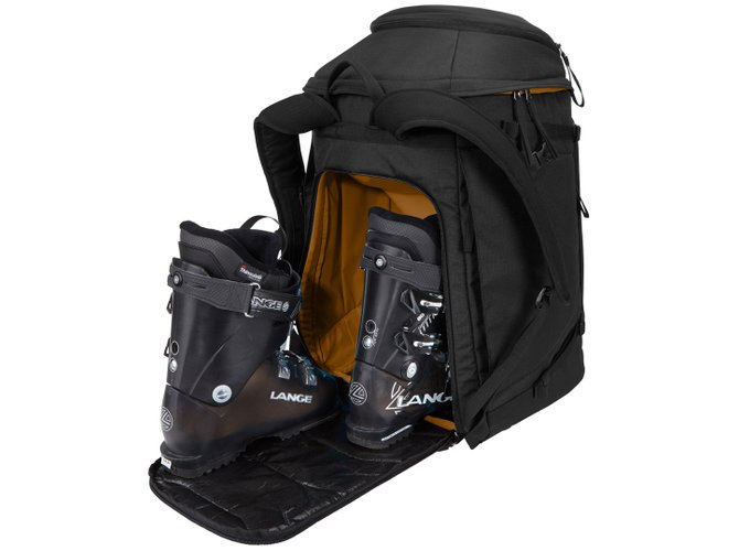 Thule RoundTrip Boot Backpack 60L (Black) 670x500 - Фото 4