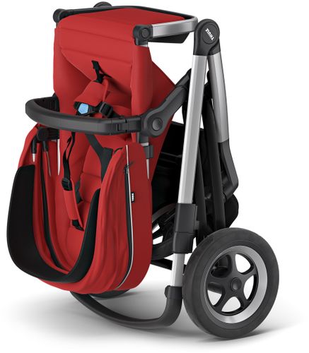 Детская коляска Thule Sleek (Energy Red) 670:500 - Фото 4