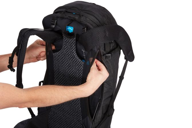 Travel backpack Thule Topio 30L (Black) 670:500 - Фото 6