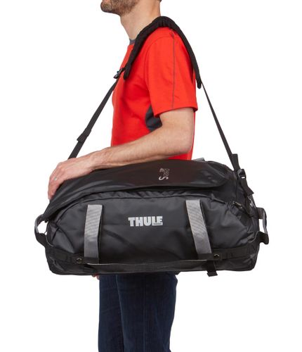 Спортивная сумка Thule Chasm 40L (Roarange) 670:500 - Фото 4