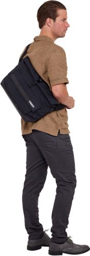 Thule Paramount Crossbody 14L (Black) 3205007 670:500 - Фото 4