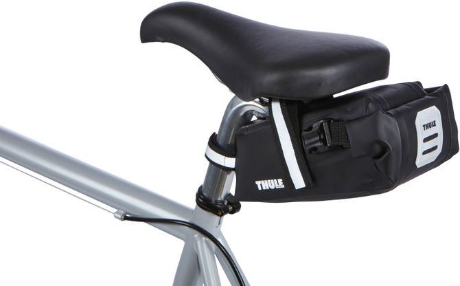 Велосипедна сумка под сидушку Thule Shield Seat Bag Small 670:500 - Фото 3