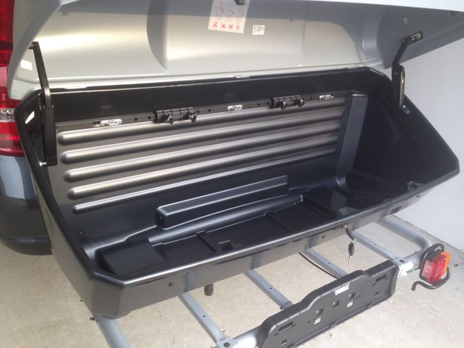 Towbar platform with box Thule EasyBase 949000 + Thule BackUp