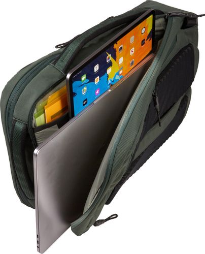 Рюкзак-Наплечная сумка Thule Paramount Convertible Laptop Bag (Racing Green) 670:500 - Фото 4
