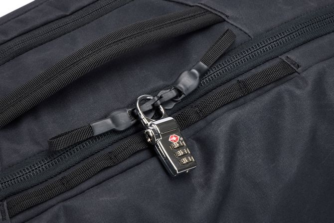 Thule Aion Travel Backpack 40L (Black) 670:500 - Фото 17