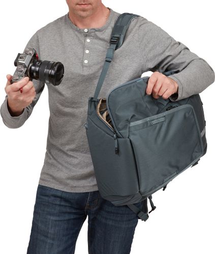 Рюкзак Thule Covert DSLR Backpack 24L (Dark Slate) 670:500 - Фото 4