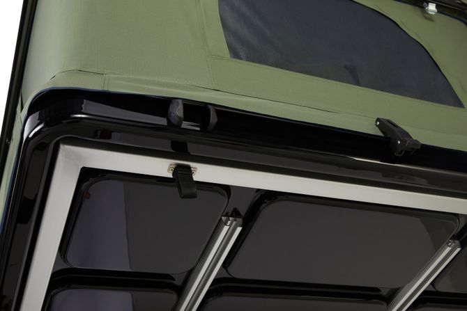 Roof top tent Thule Basin Wedge (Black) 901018 670:500 - Фото 15