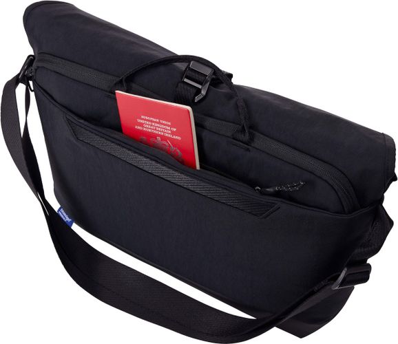Thule Paramount Crossbody 14L (Black) 3205007 670:500 - Фото 11