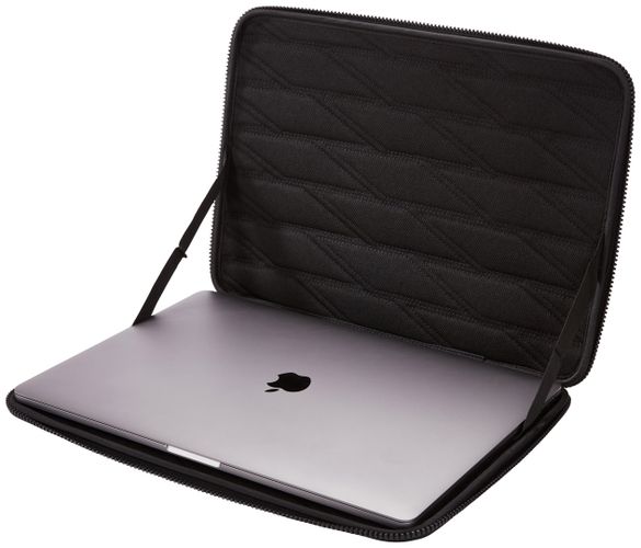 Чохол Thule Gauntlet MacBook Pro Sleeve 15" (Black) 670:500 - Фото 4