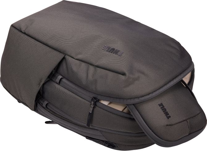 Thule Subterra 2 PowerShuttle Medium (Vetiver Grey) 3205042 670:500 - Фото 10