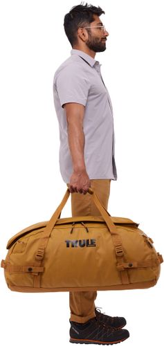 Спортивная сумка Thule Chasm Duffel 70L (Golden) 670:500 - Фото 4