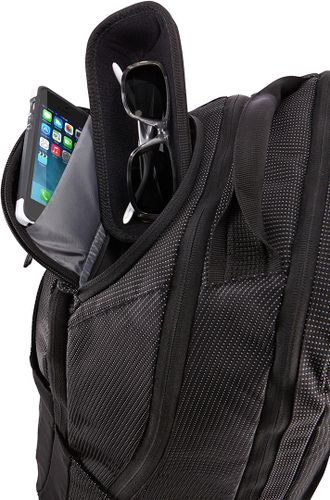 Рюкзак Thule Crossover 32L Backpack (Black) 670:500 - Фото 6