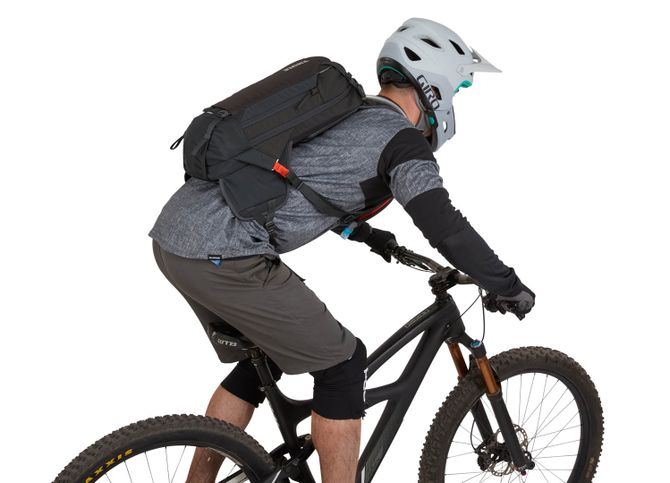 Thule Rail 12L Hydration Backpack (Obsidian) 3203797 670:500 - Фото 8