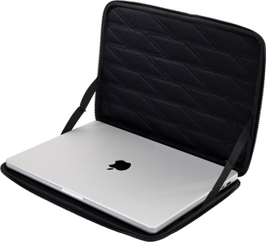 Чохол Thule Gauntlet MacBook Pro Sleeve 16" (Black) 670:500 - Фото 4