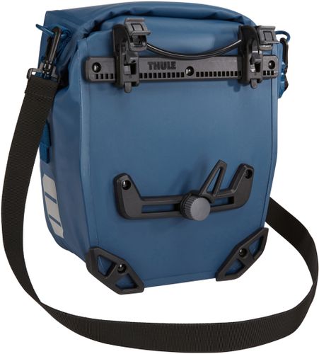 Велосипедні сумки Thule Shield Pannier 13L (Blue) 670:500 - Фото 5