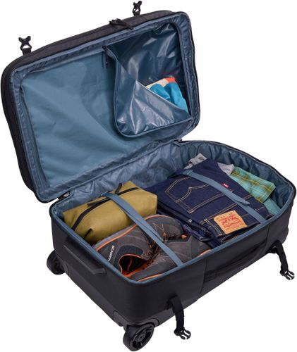 Thule Aion Wheeled Duffel 70cm (Black) 3205226 670:500 - Фото 6